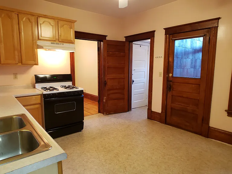 2713 Delaware St SE #1 — Photo 5