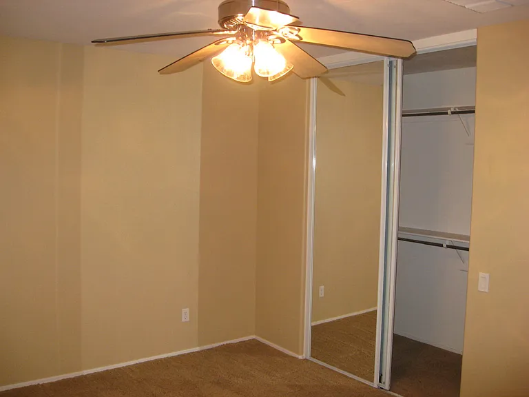 43350 W Elizabeth Ave — Photo 12