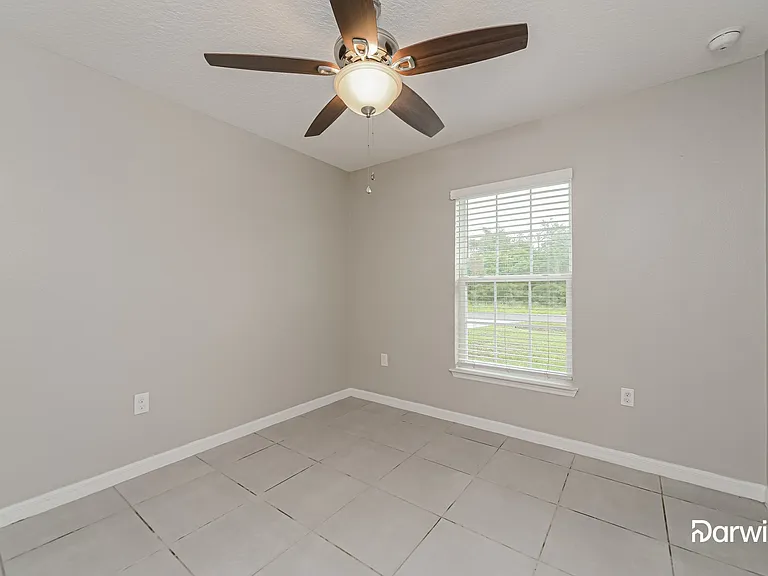 381 Hibiscus Dr — Photo 11