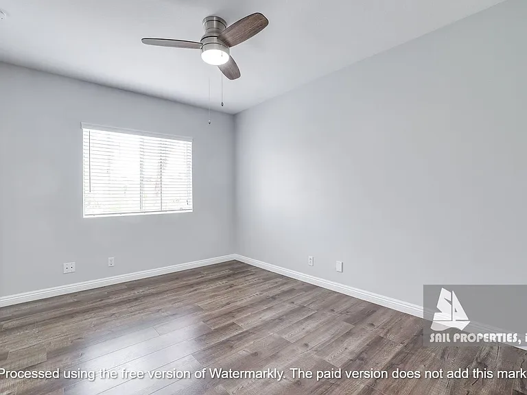 6885 Cambria Cove Cir — Photo 13