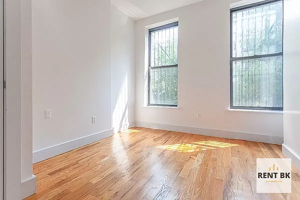 Rented by RENTBK LLC | media 2