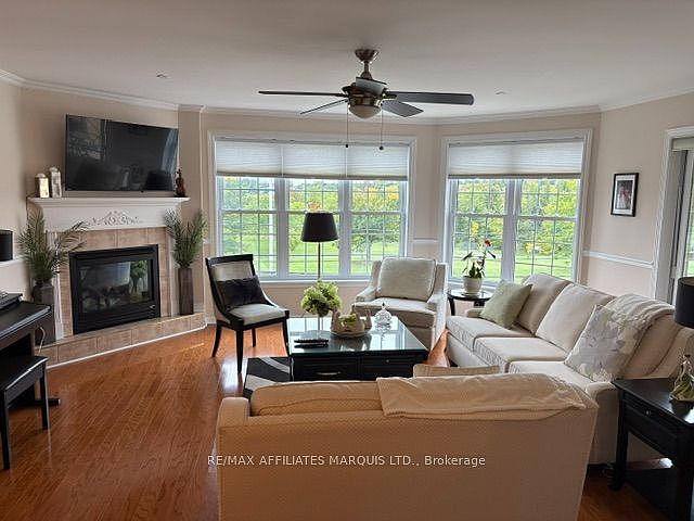 1st image of 321 Water St W #2