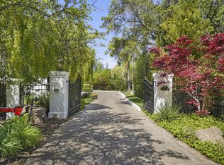 1505 Fairway Dr, Los Altos, CA 94024