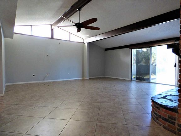 5th image of 416 Cobia Ave
