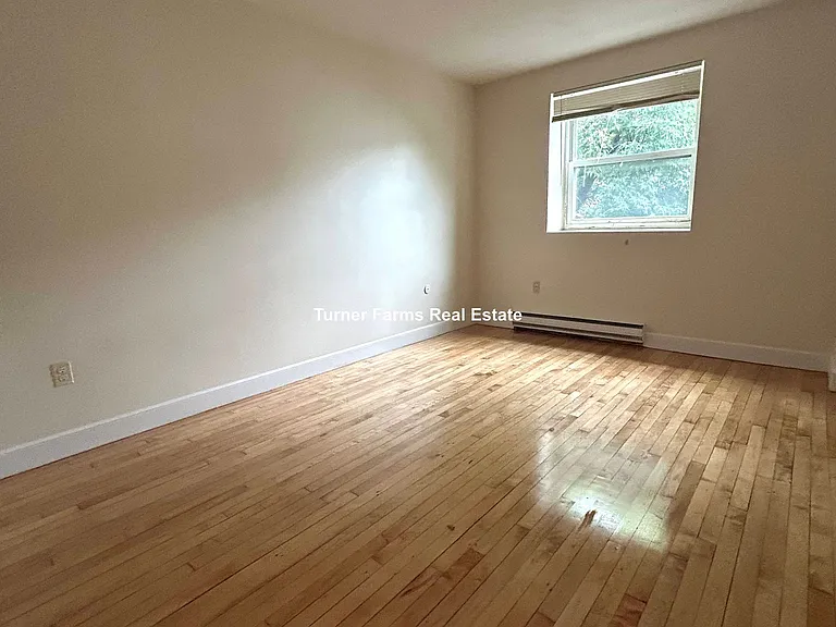 10 Armington St #4C — Photo 8