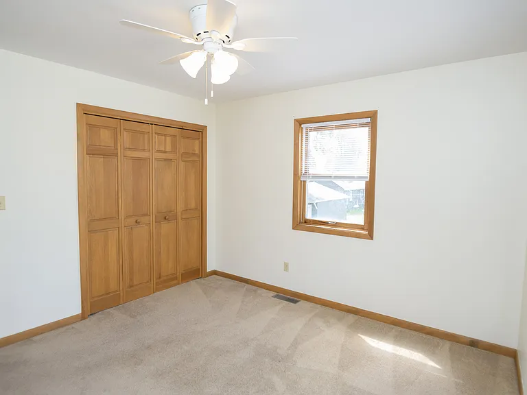 201 Chesterton Blvd — Photo 9