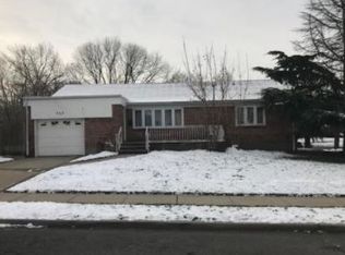 753 Caroline Ave, Elmont, NY 11003