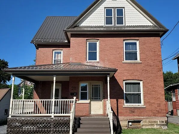 211 Euclid Ave, Ridgway, PA 15853