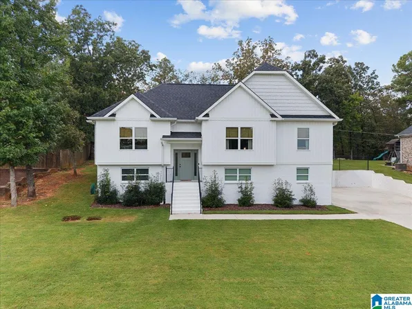 100 Oakview Ln, Odenville, AL 35120