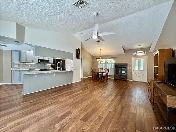 4th image of 5705 N Brookgreen Dr