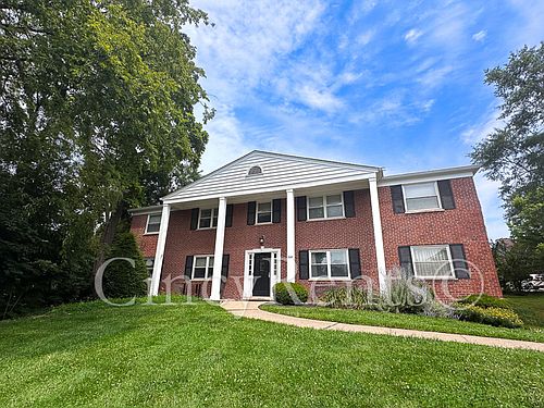 2nd image of 1295 Herlin Pl APT 3