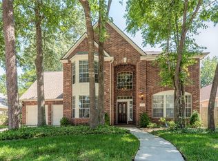 2926 Maple Bend Dr, Kingwood, TX 77345
