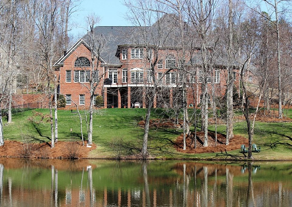 1st image of 5808 Harriet Ct