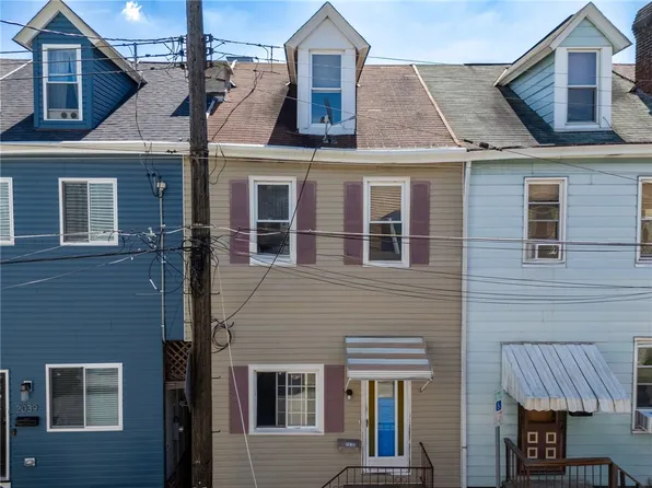 2037 Lautner St, Pittsburgh, PA 15212