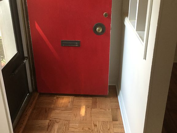 Oak parquet entry way