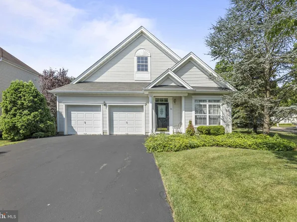34 Cardinalflower Ln, West Windsor, NJ 08550