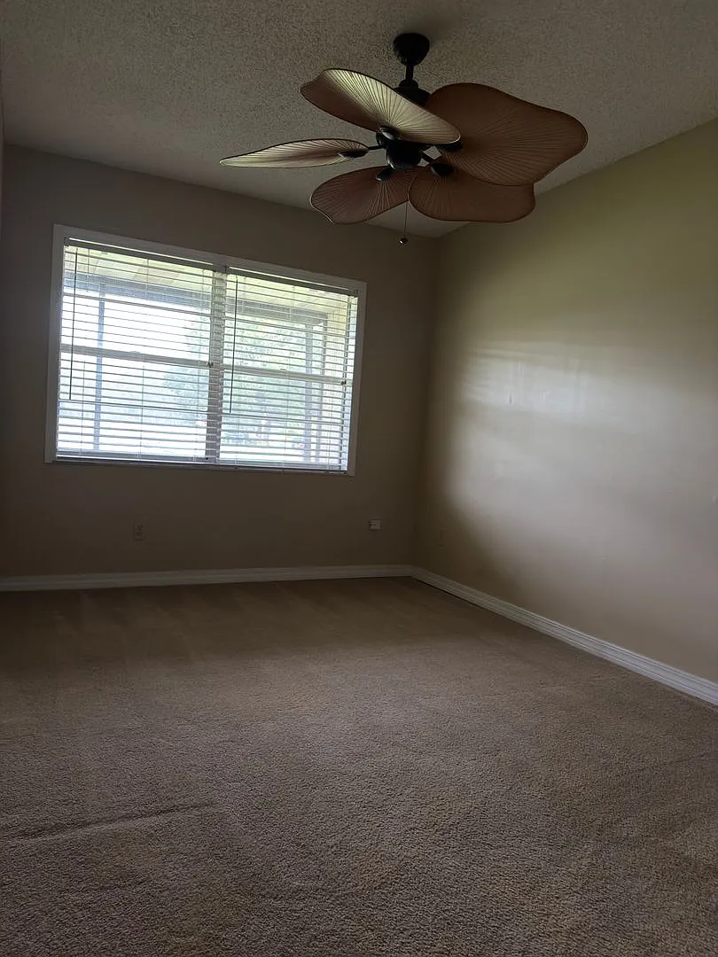 4520 Bar Harbor Dr - Available Now. — Photo 4