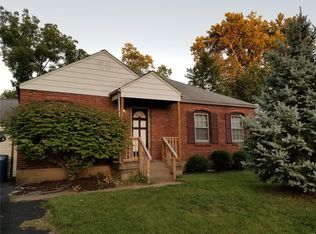 3442 Saint Joachim Ln, Saint Ann, MO 63074