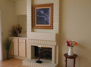 650 Island Pl, Redwood City, CA 94065