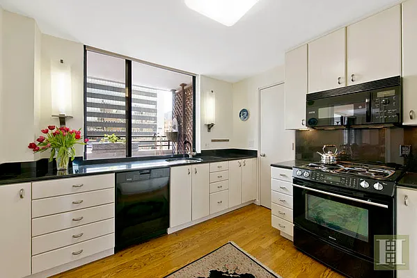 Sold by Halstead Real Estate | media 3