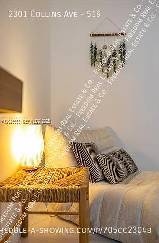 2301 Collins Ave #519 — Photo 11