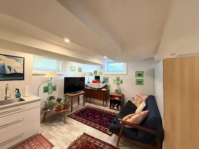 203 Helen St #2 — Photo 3