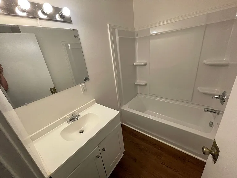 1002 Wilmouth St — Photo 16