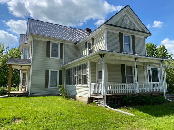 68 Railroad St