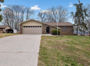 2910 Pueblo Ct, Maryville, TN 37803