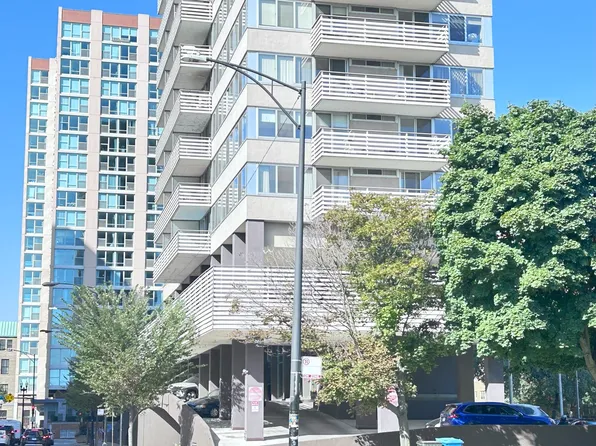 5601 N Sheridan Rd APT 10C, Chicago, IL 60660