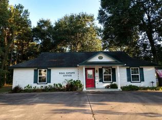 2275 N Fm 356, Onalaska, TX 77360
