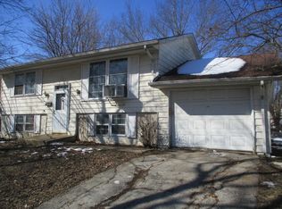 22138 Rockingham Rd, Richton Park, IL 60471