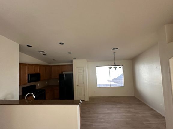 5th image of 5575 W Pinnacle Vista Dr