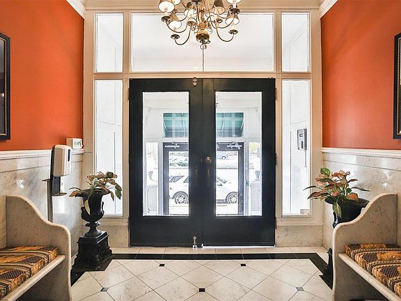 5th image of 10 N Kingshighway Blvd #1CS