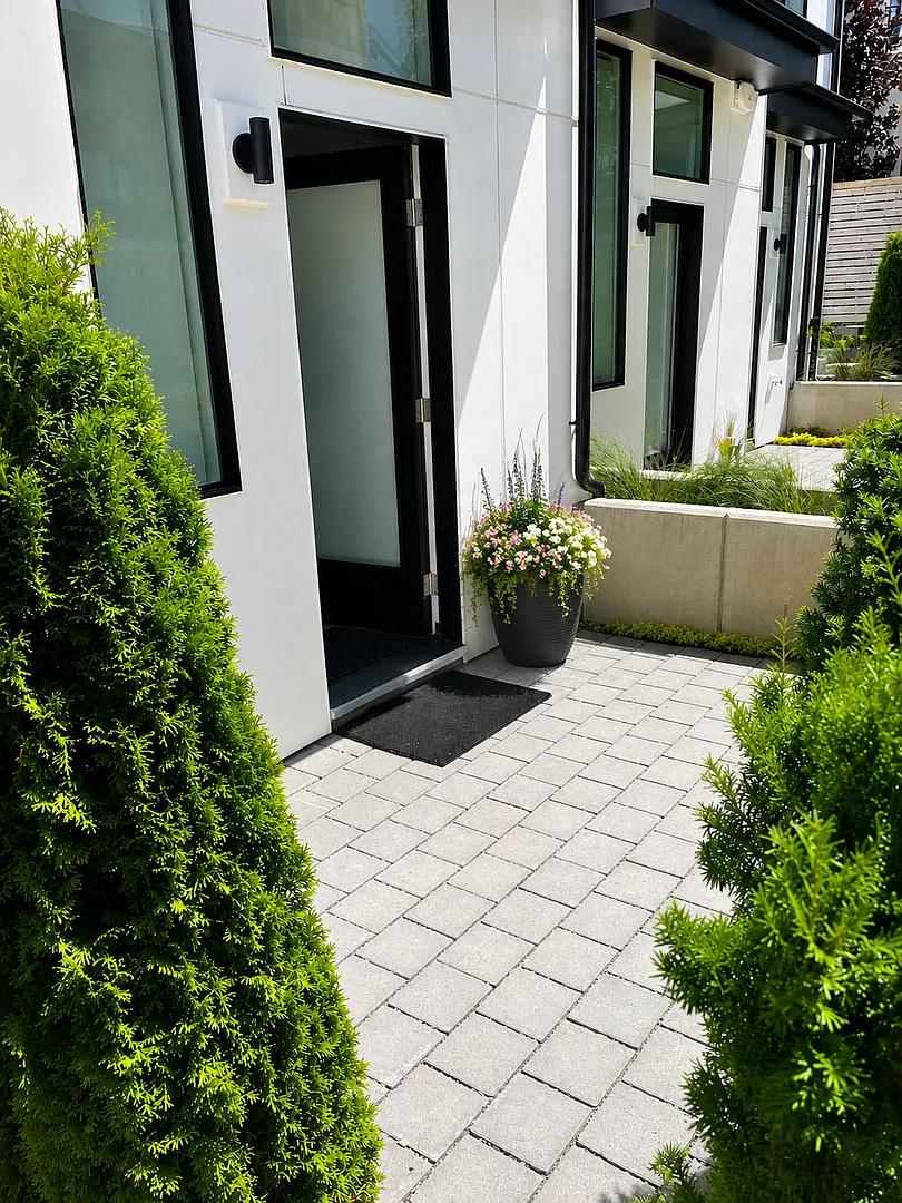 Magnolia Townhome — Photo 3