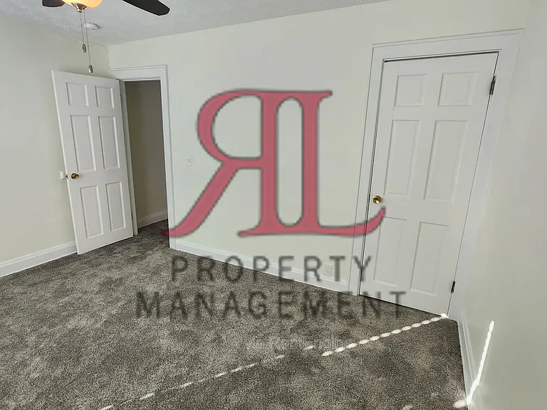 663 Ann St — Photo 30