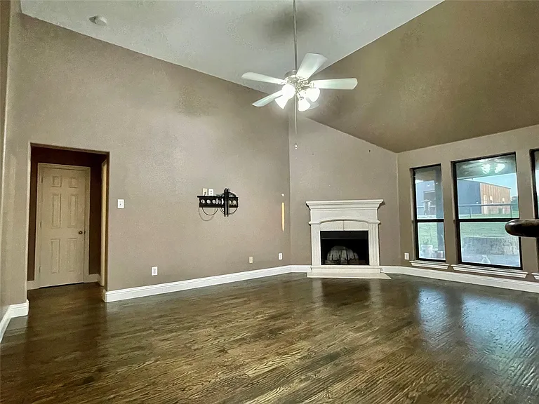 10264 Fireside Ln — Photo 14