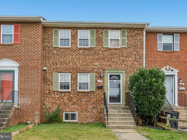 148 Meadows Ln NE, Leesburg, VA 20176