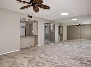 10020 W Lakeview Cir S, Sun City, AZ 85351