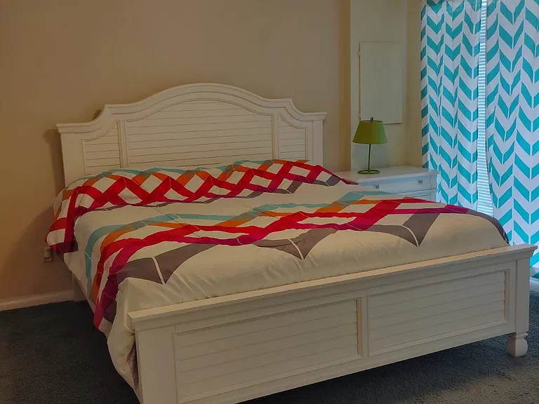 7114 Halifax Ct — Photo 5
