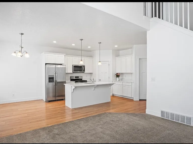 3988 W 1650 N — Photo 21