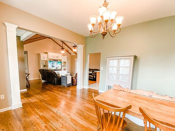 5th image of 15172 Northwoods Trl