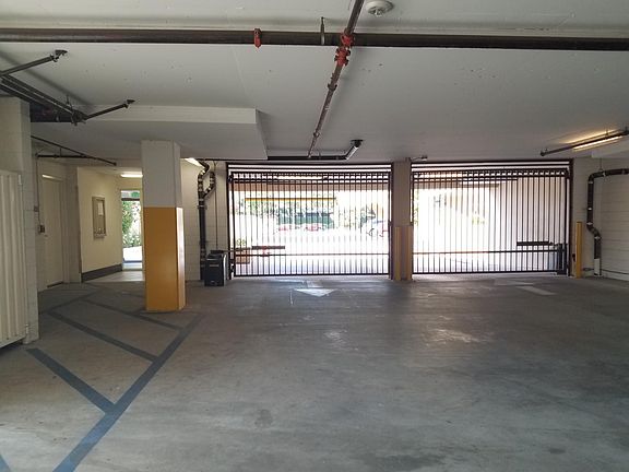 3rd image of 420 E Las Tunas Dr #4E