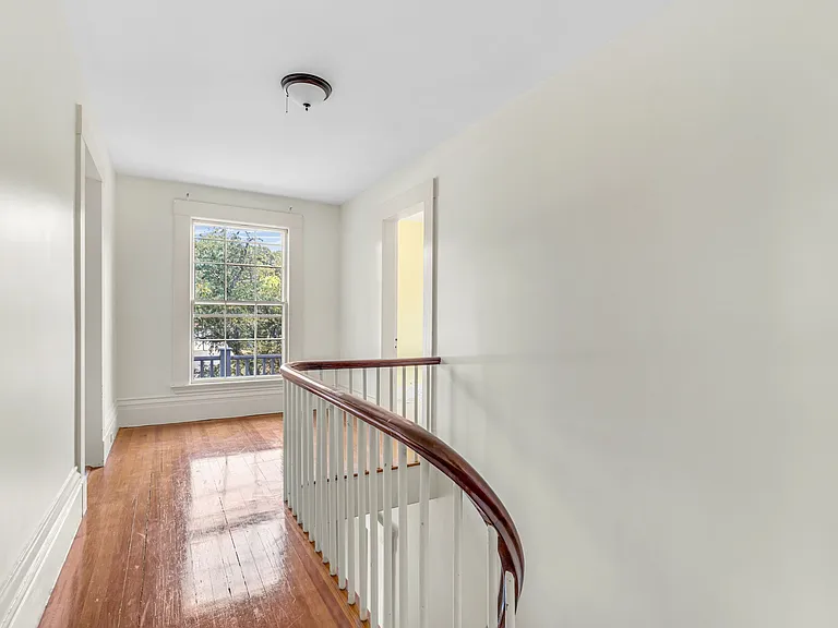 344 Lowell St — Photo 2