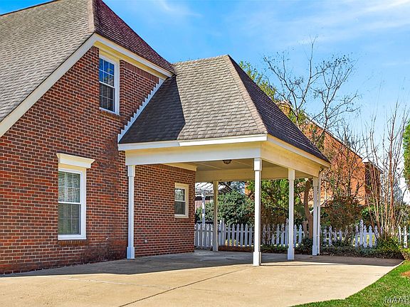 5th image of 9471 Winfield Pl