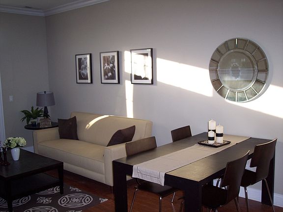 2nd image of 6217 S Kimbark Ave APT 1N