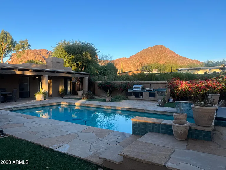 4450 E Camelback Rd #1 — Photo 55