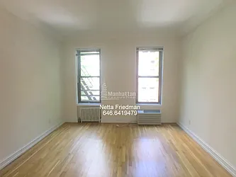 Rented by Manhattan Connection