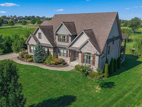 2nd image of 103 Hidden Meadow Ln