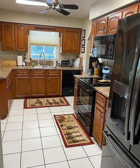 632 Jadewood Ave — Photo 7